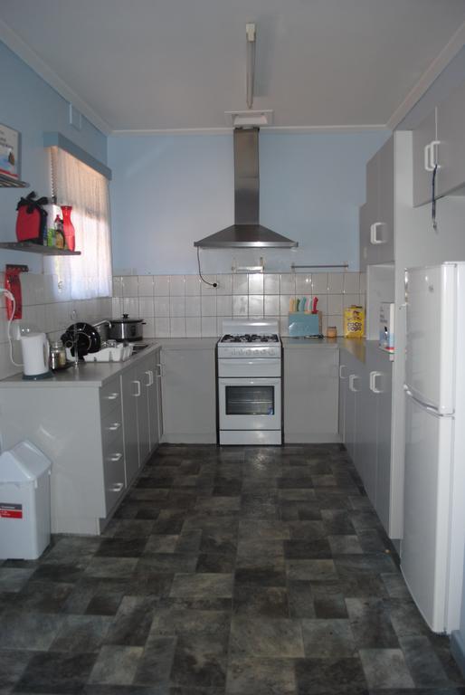 Port Adelaide Backpackers Hostel Εξωτερικό φωτογραφία
