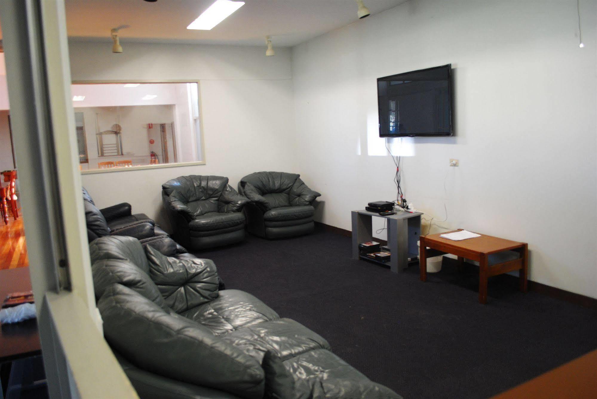 Port Adelaide Backpackers Hostel Εξωτερικό φωτογραφία